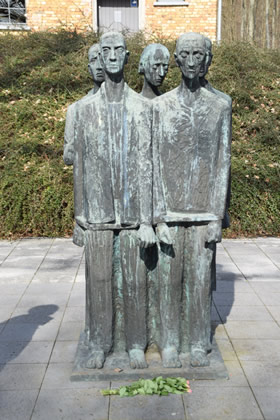 Monumento memorial a los muertos en Dora-Mittelbau